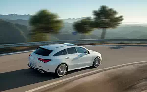   Mercedes-Benz CLA Shooting Brake AMG Line - 2019