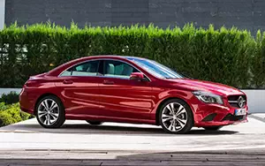   Mercedes-Benz CLA220 CDI - 2013