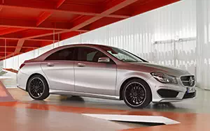   Mercedes-Benz CLA250 Edition 1 - 2013