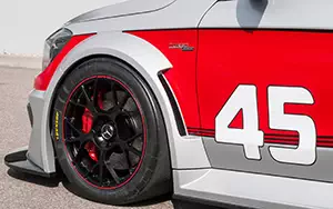   Mercedes-Benz CLA45 AMG Racing Series - 2013