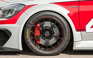   Mercedes-Benz CLA45 AMG Racing Series - 2013