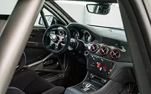   Mercedes-Benz CLA45 AMG Racing Series - 2013