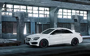   Mercedes-Benz CLA45 AMG - 2013