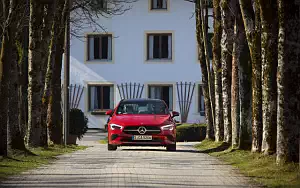   Mercedes-Benz CLA 200 - 2019
