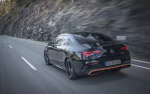   Mercedes-Benz CLA 250 4MATIC AMG Line Edition Orange Art - 2019