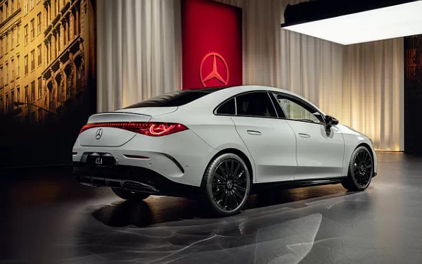���� ���������� Mercedes-Benz CLA-class AMG Line - 2025