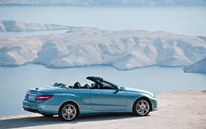   Mercedes-Benz E500 Cabriolet AMG Sports Package - 2010