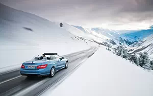   Mercedes-Benz E500 Cabriolet AMG Sports Package - 2010