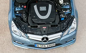   Mercedes-Benz E500 Cabriolet AMG Sports Package - 2010