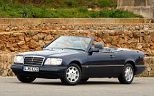   Mercedes-Benz E220 Cabriolet A124 - 1992-1997
