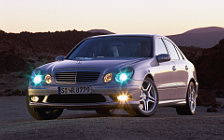   Mercedes-Benz E55 AMG - 2002