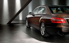   Mercedes-Benz E-class - 2009