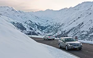   Mercedes-Benz E350 4MATIC - 2009