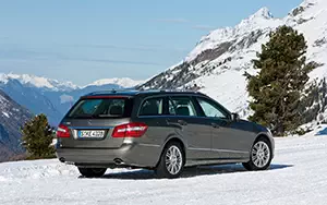   Mercedes-Benz E350 Estate 4MATIC - 2009