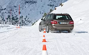   Mercedes-Benz E350 Estate 4MATIC - 2009