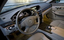   Mercedes-Benz E-class Guard - 2011