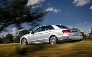   Mercedes-Benz E220 BlueTEC BlueEFFICIENCY Edition - 2013