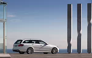   Mercedes-Benz E300 BlueTec HYBRID Estate AMG Sports Package - 2013