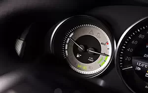   Mercedes-Benz E300 BlueTec HYBRID Estate - 2013