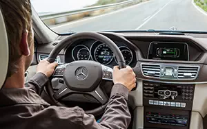   Mercedes-Benz E300 BlueTEC HYBRID - 2013