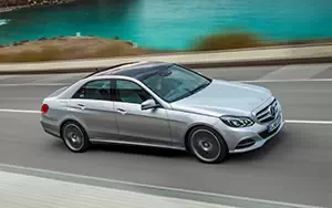   Mercedes-Benz E350 4MATIC - 2013