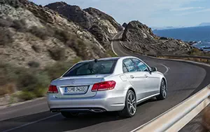   Mercedes-Benz E350 4MATIC - 2013