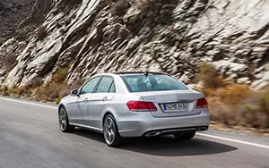   Mercedes-Benz E350 4MATIC - 2013