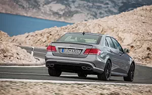  Mercedes-Benz E63 AMG - 2013