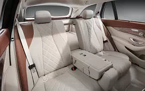   Mercedes-Benz E 200 d Estate Exclusive Line - 2016