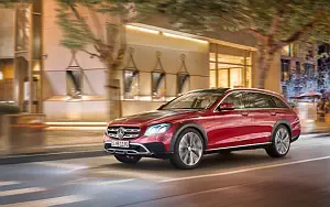   Mercedes-Benz E 350 d 4MATIC All-Terrain - 2016
