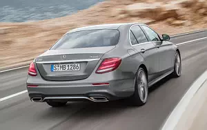   Mercedes-Benz E 400 4MATIC AMG Line - 2016