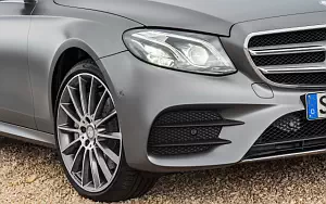   Mercedes-Benz E 400 4MATIC AMG Line - 2016