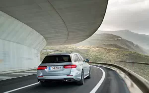   Mercedes-Benz E 400 Estate AMG Line - 2016
