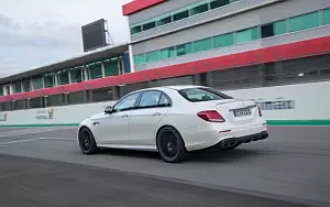   Mercedes-AMG E 63 S 4MATIC+ - 2017