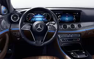   Mercedes-Benz E-class Exclusive Line - 2020