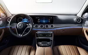   Mercedes-Benz E-class Exclusive Line - 2020