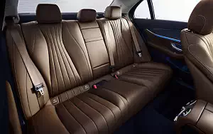   Mercedes-Benz E-class Exclusive Line - 2020