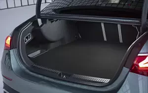   Mercedes-Benz E 300 e 4MATIC AMG Line - 2023