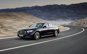   Mercedes-Benz E 400 e 4MATIC Exclusive Line - 2023