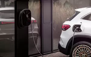   Mercedes-Benz EQA 250 AMG Line Edition 1 - 2021
