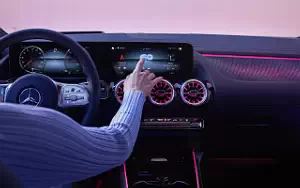   Mercedes-Benz EQA 250 - 2021