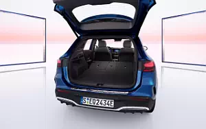   Mercedes-Benz EQA AMG Line - 2023