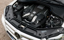   Mercedes-Benz GL63 AMG - 2012