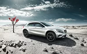   Mercedes-Benz GLA Edition 1 - 2013