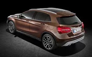   Mercedes-Benz GLA220 CDI 4MATIC - 2013