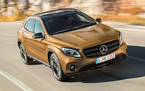   Mercedes-Benz GLA 220 d 4MATIC - 2017