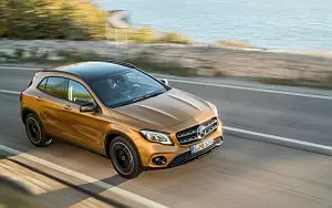   Mercedes-Benz GLA 220 d 4MATIC - 2017