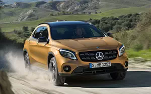  Mercedes-Benz GLA 220 d 4MATIC - 2017