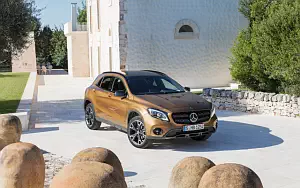   Mercedes-Benz GLA 220 d 4MATIC - 2017