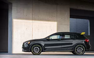   Mercedes-AMG GLA 45 4MATIC Yellow Night Edition - 2017